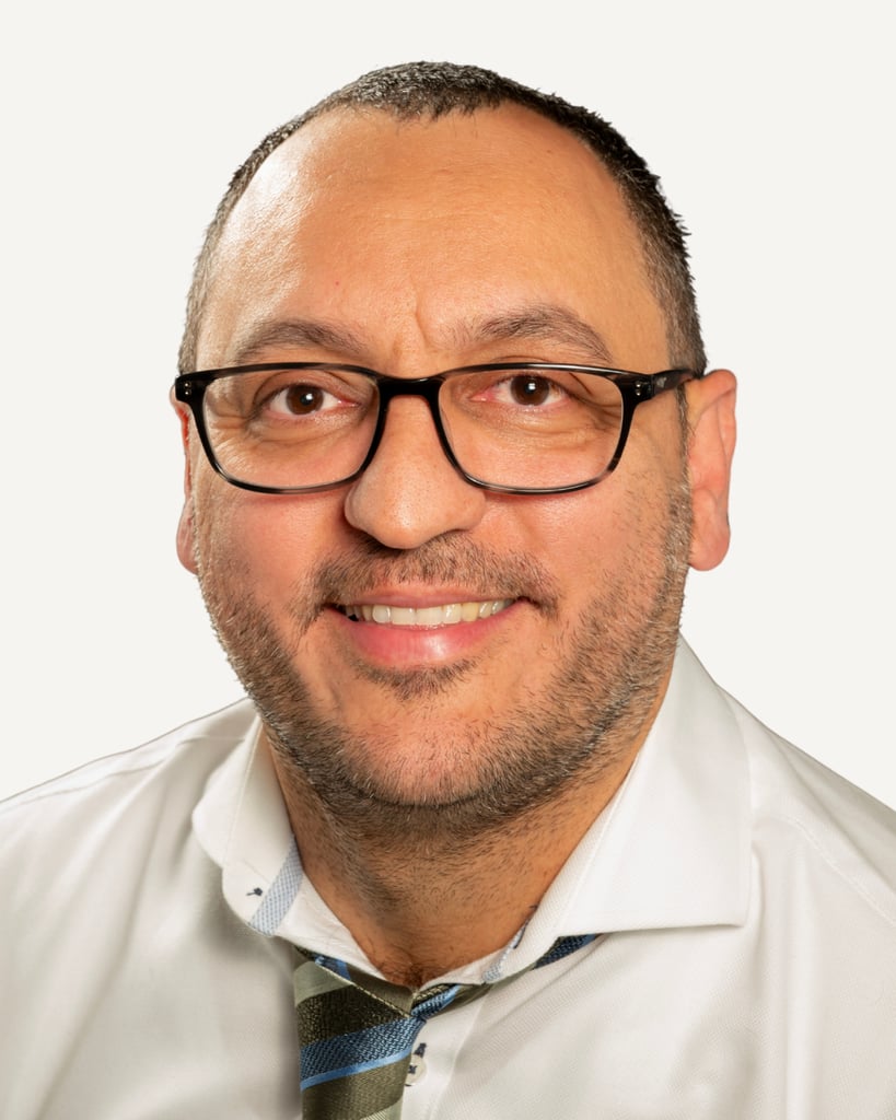 Dr. Bahaa Abu-Raya